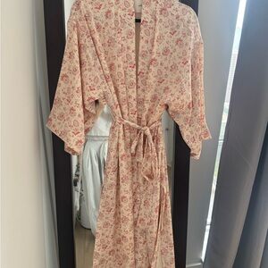 Wilfred Floral Kimono in Cream and Red